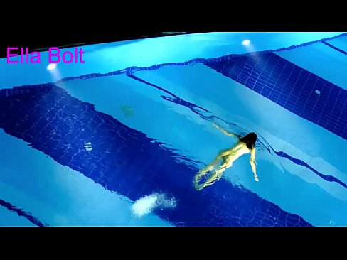 ❤️ Non posso smettere di guardare, giovane bionda catturata nuotare nuda nella piscina del resort ELLA BOLT ❤❌ Porno duroal it.image-kassir.ru ❌
